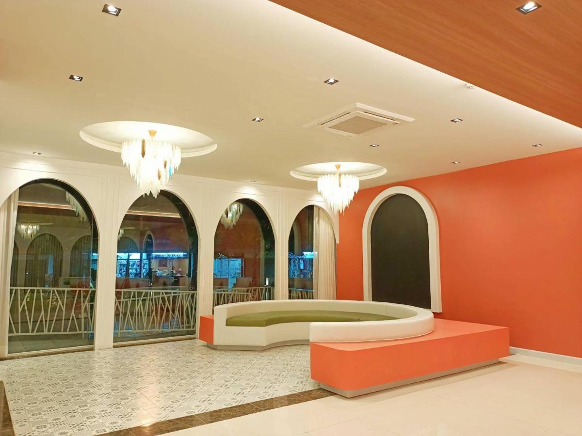 M Casa Hotel Pattaya Nong Prue Exteriör bild