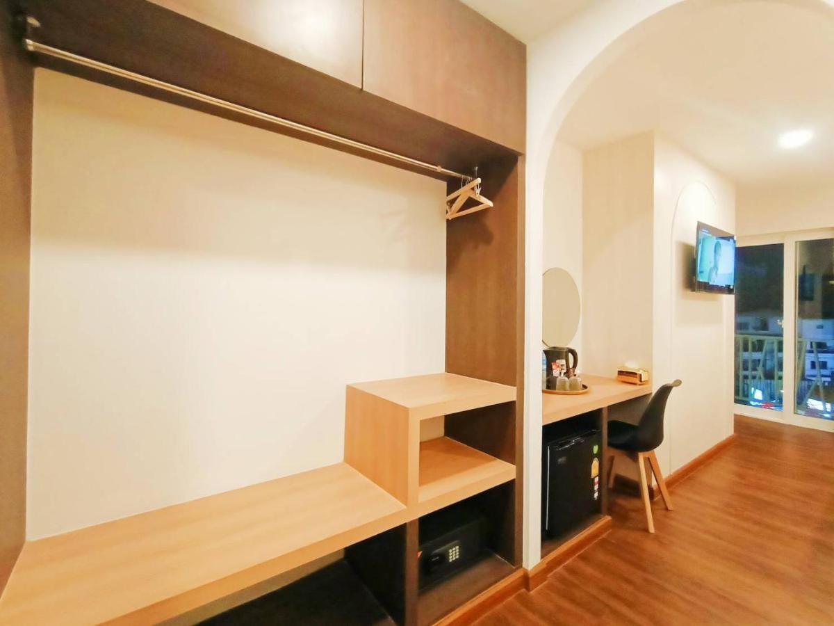 M Casa Hotel Pattaya Nong Prue Exteriör bild