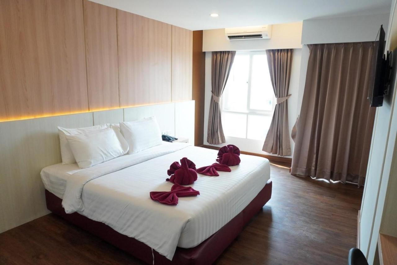 M Casa Hotel Pattaya Nong Prue Exteriör bild