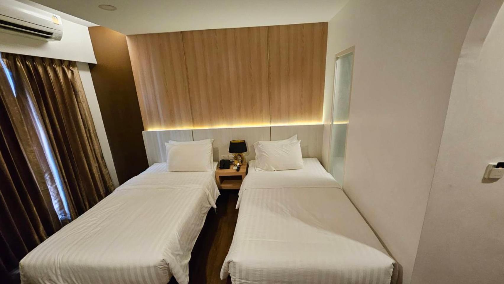 M Casa Hotel Pattaya Nong Prue Exteriör bild